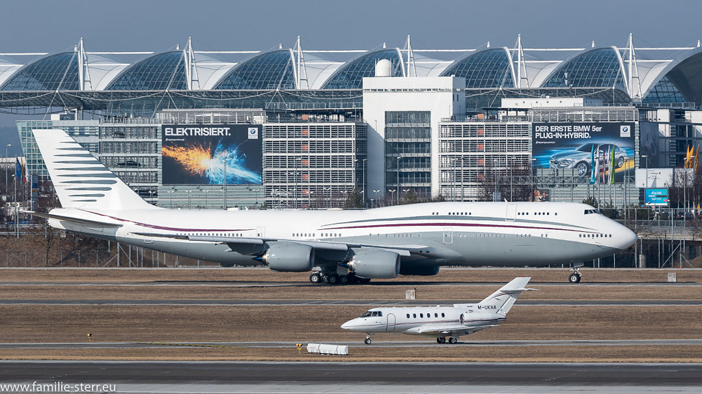 B 747 - JumboJet