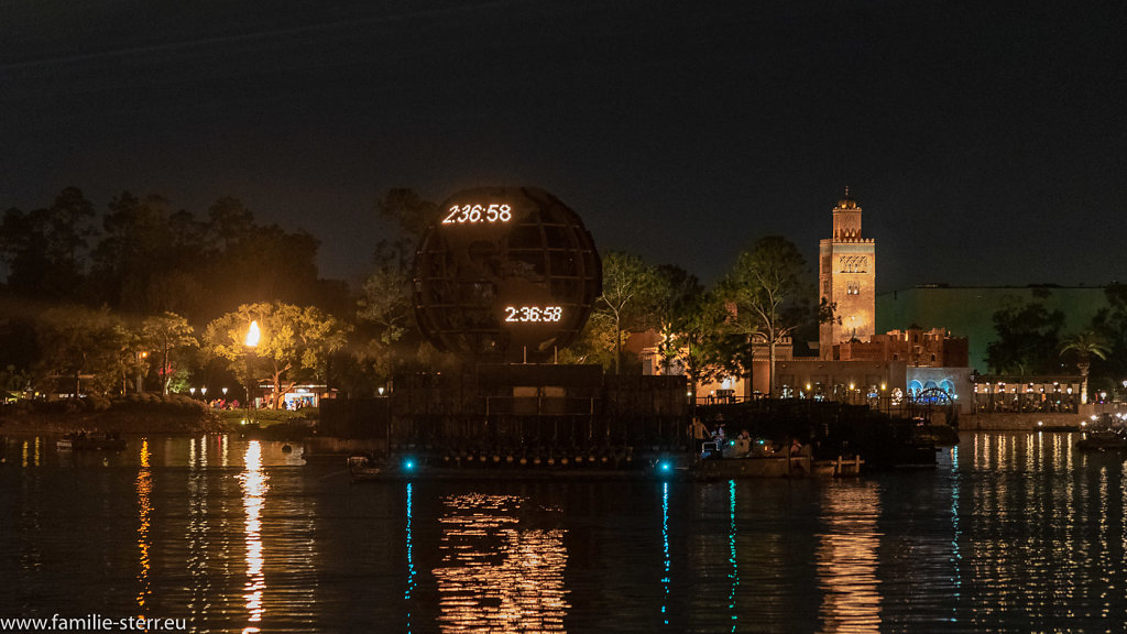 EPCOT-2018-12-31-76.jpg